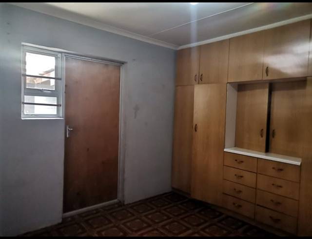 3 BEDROOM HOUSE FOR SALE IN SEAWINDS